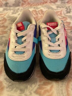 Puma Kids' Turquoise, White & Black Retro Runner Sneakers